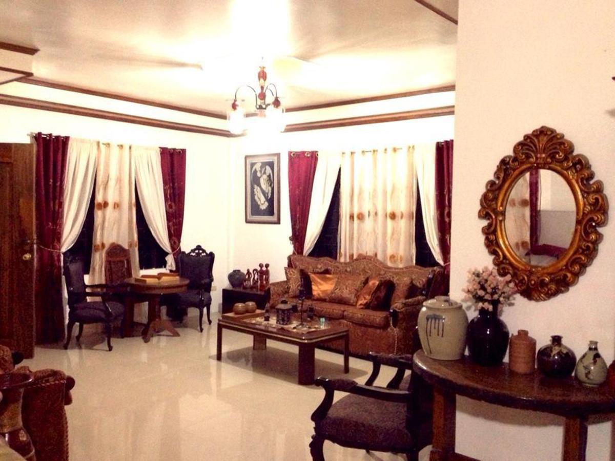 Bognot Lodge : Alvin Bognot Mt Pinatubo Guesthouse And Tours Santa Juliana Pokoj fotografie